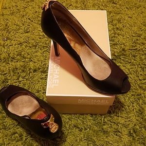 Flash sale 📢Michael Kors Hamilton high heels